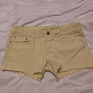 American Eagle Midi shorts